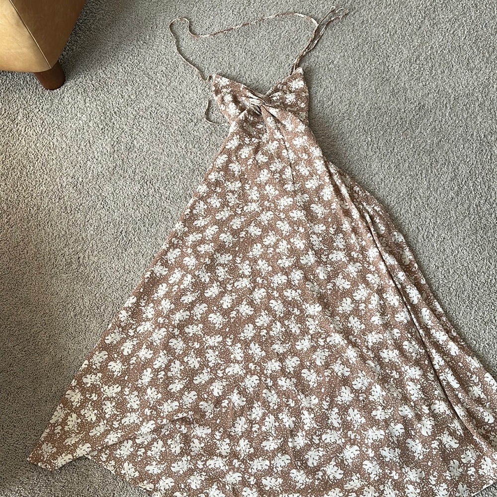 Lulus Picturesque Moments Brown Floral Print Strappy Maxi Dress